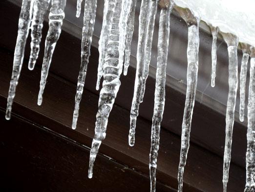 Zašto se pojavljuju icicles?